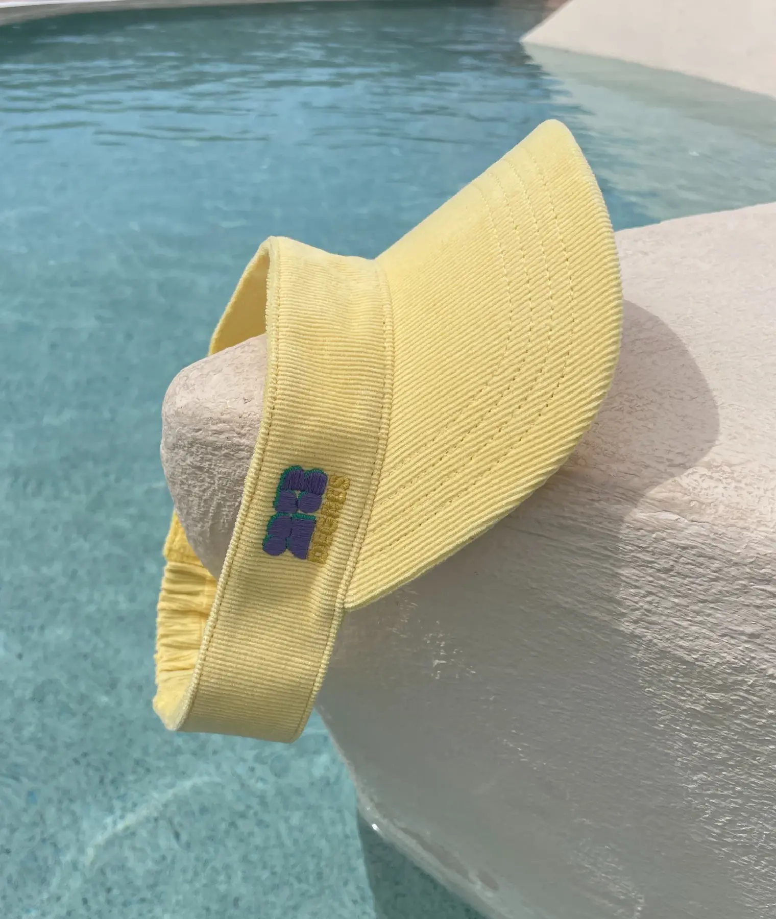 Visière adulte Sunset M/L - jaune - 23 Degres | Manoir Plume