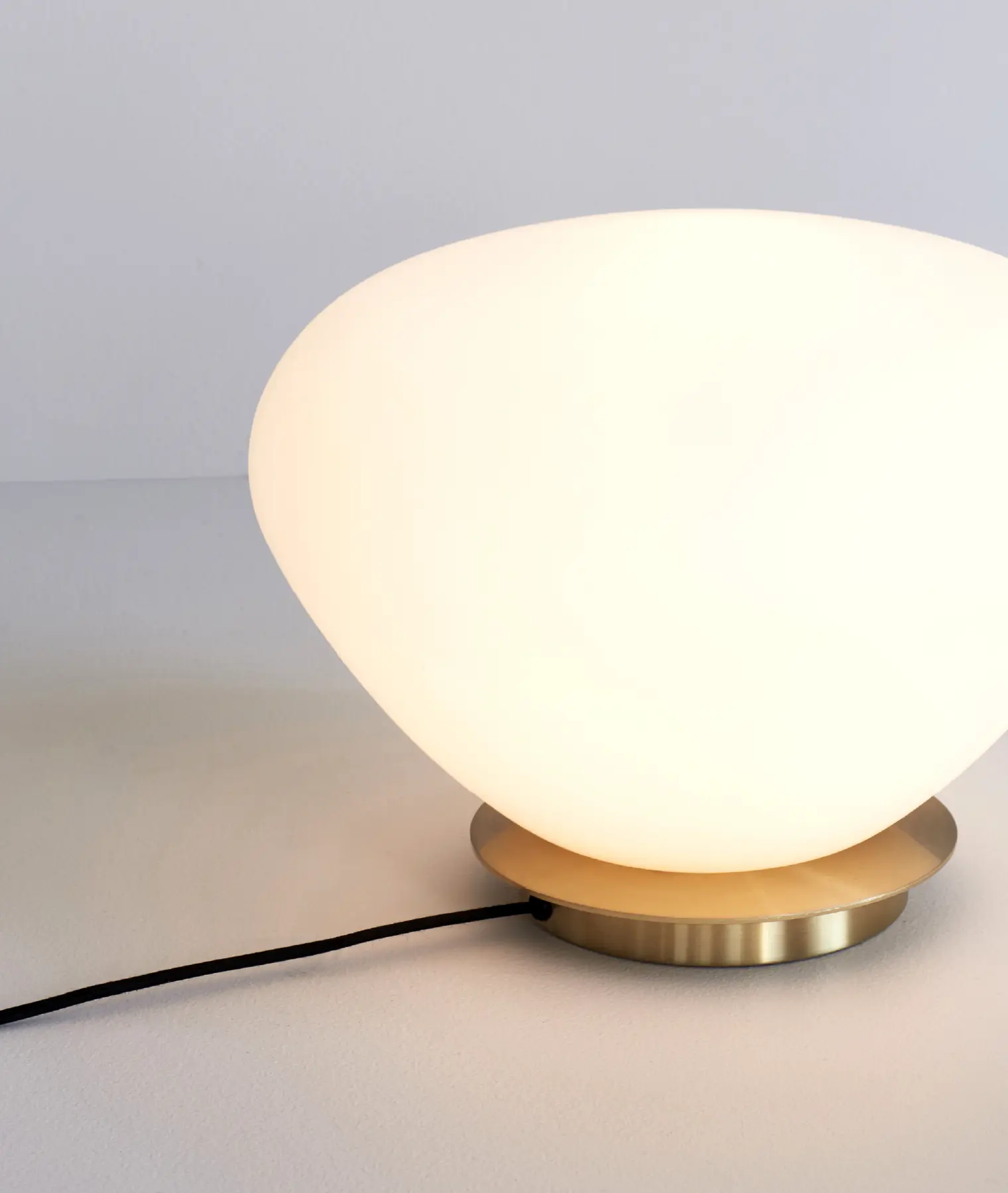 Lampe à poser Bean - blanc - Hübsch | Manoir Plume