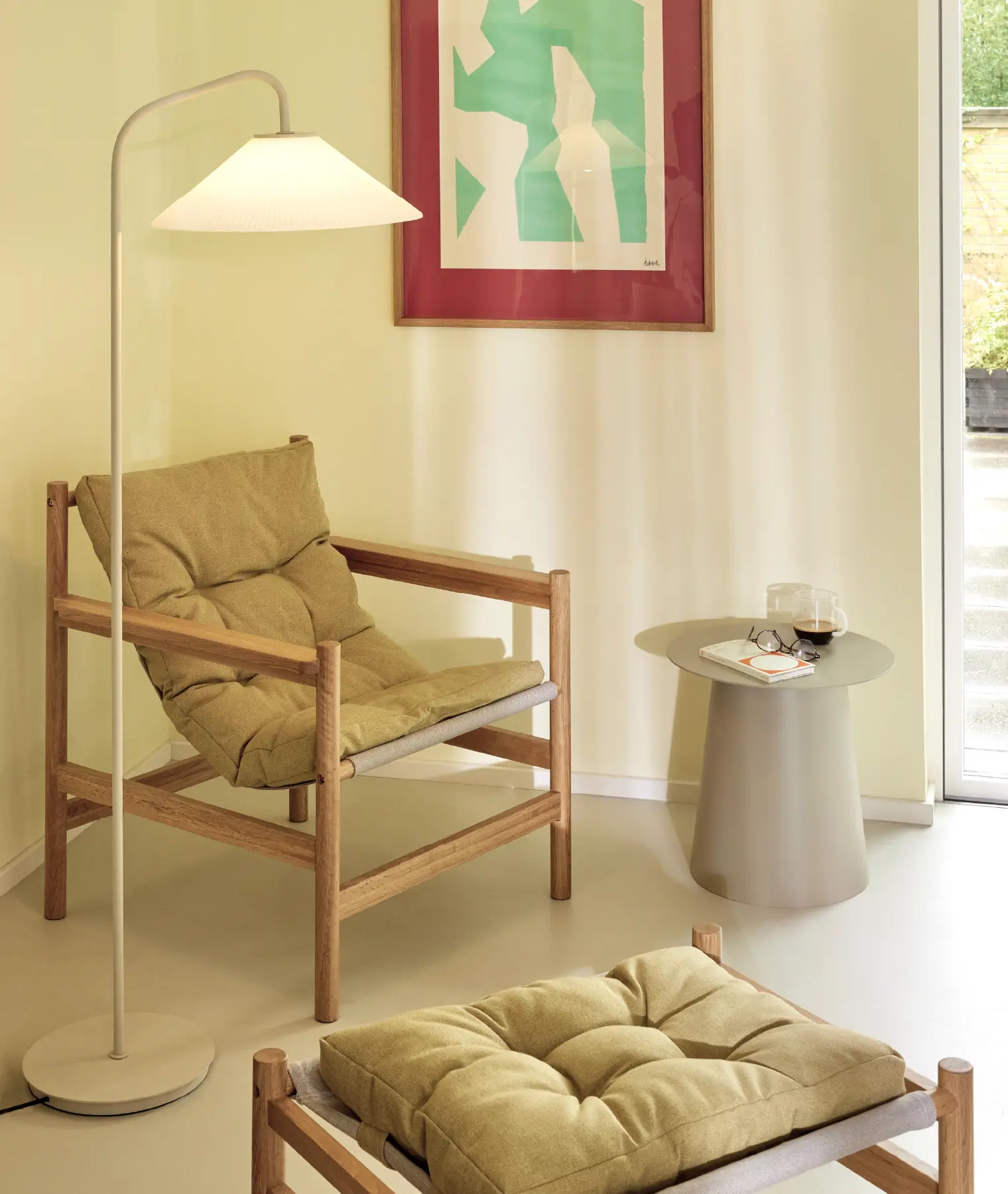 Table d'appoint Pillar - sable - Hübsch | Manoir Plume