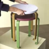 Tabouret Smile - bordeaux/vert - Hübsch | Manoir Plume