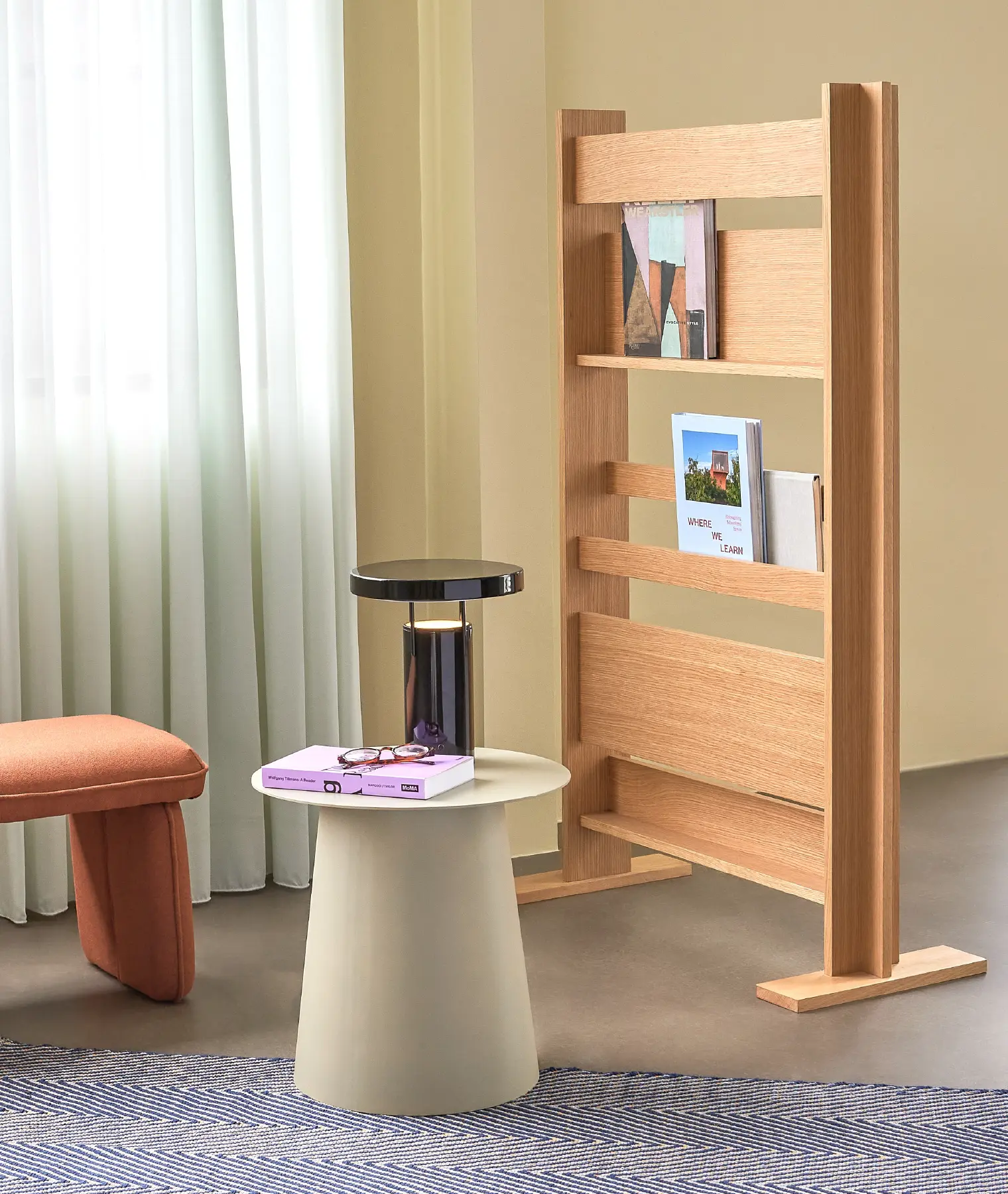 Table d'appoint Pillar - sable - Hübsch | Manoir Plume