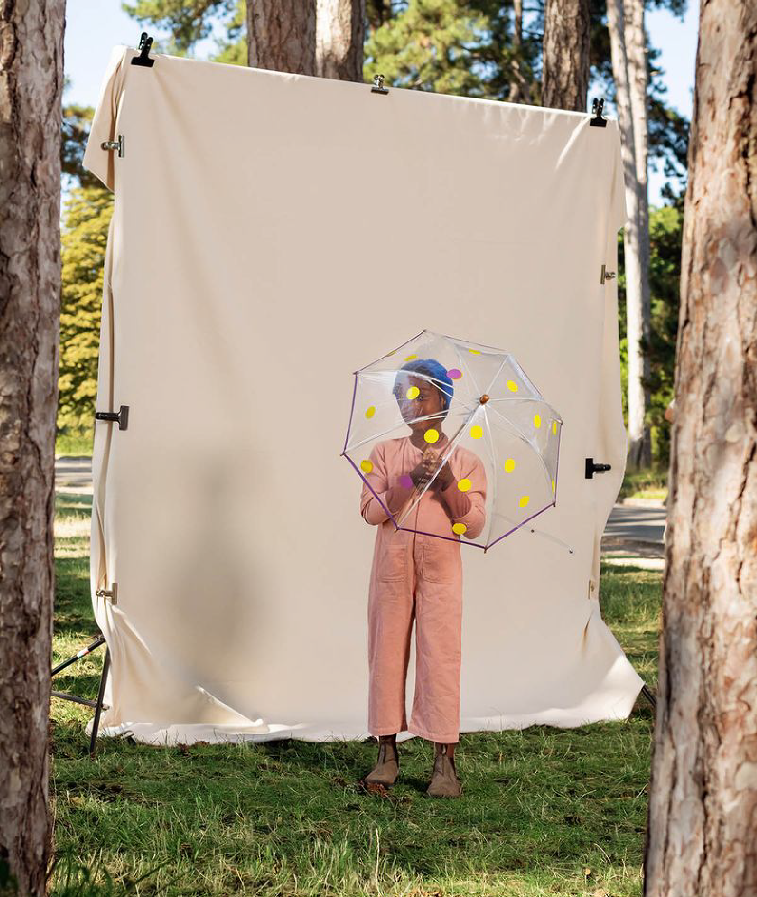 Parapluie enfant transparent cloche pois Valensole - jaune et lilas - Anatole | Manoir Plume