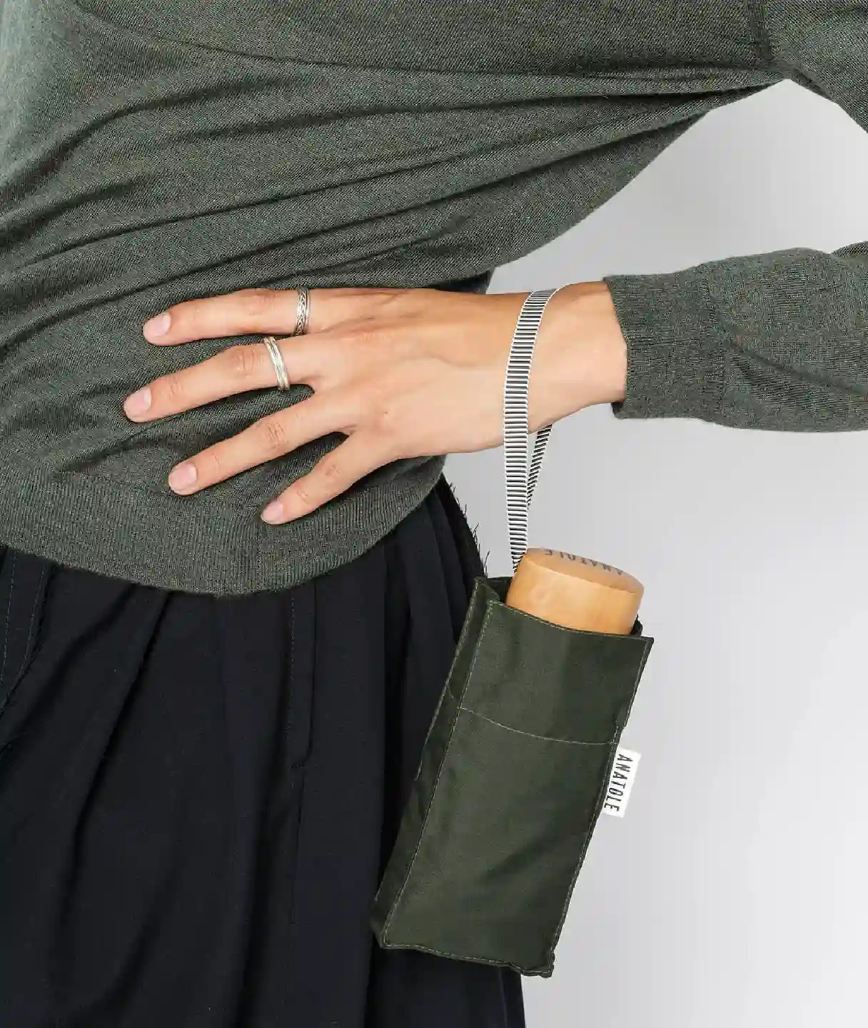 Mini parapluie micro & solide Léonard - kaki | Manoir Plume