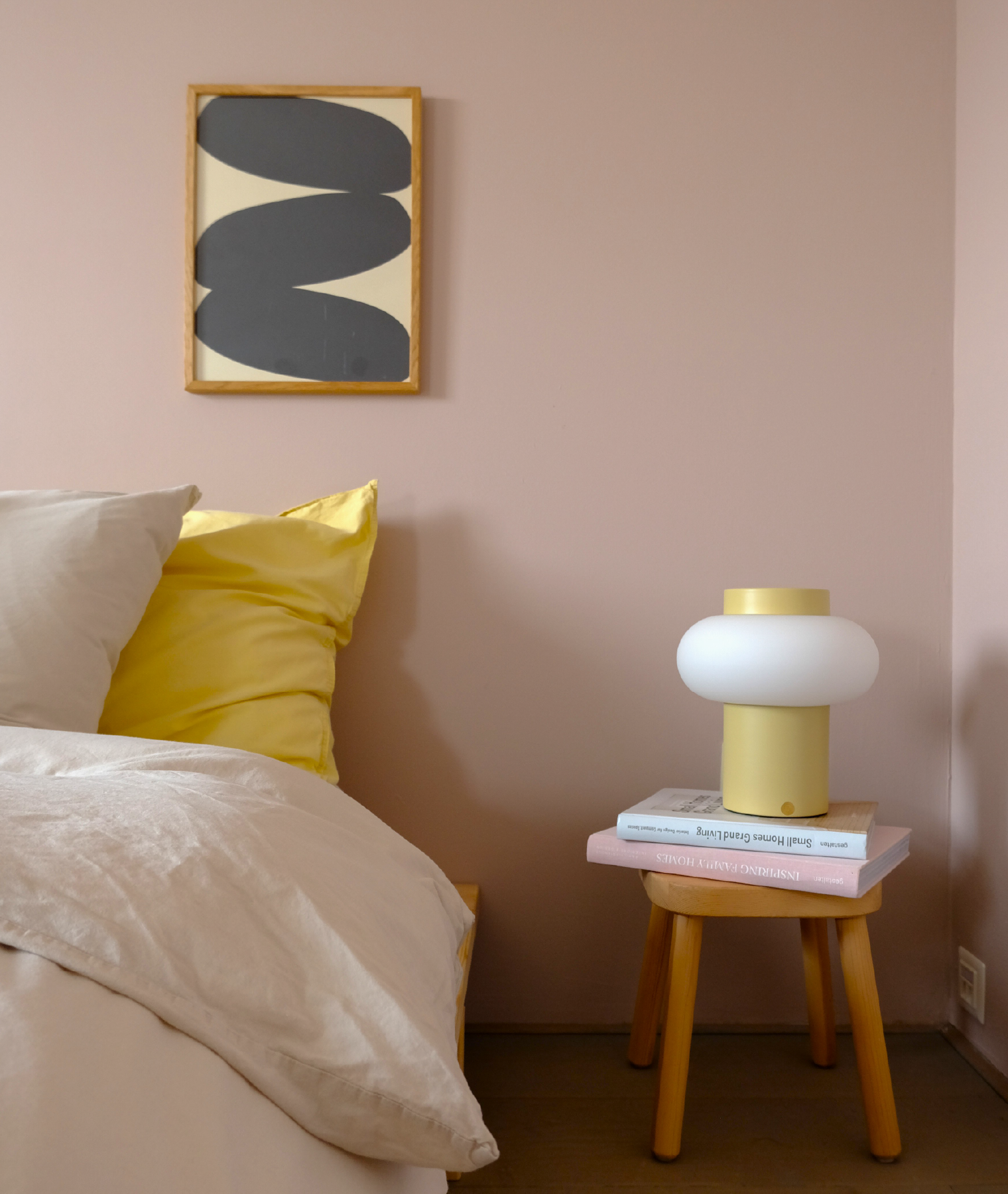 Lampe à poser Camp - beige - Hübsch | Manoir Plume