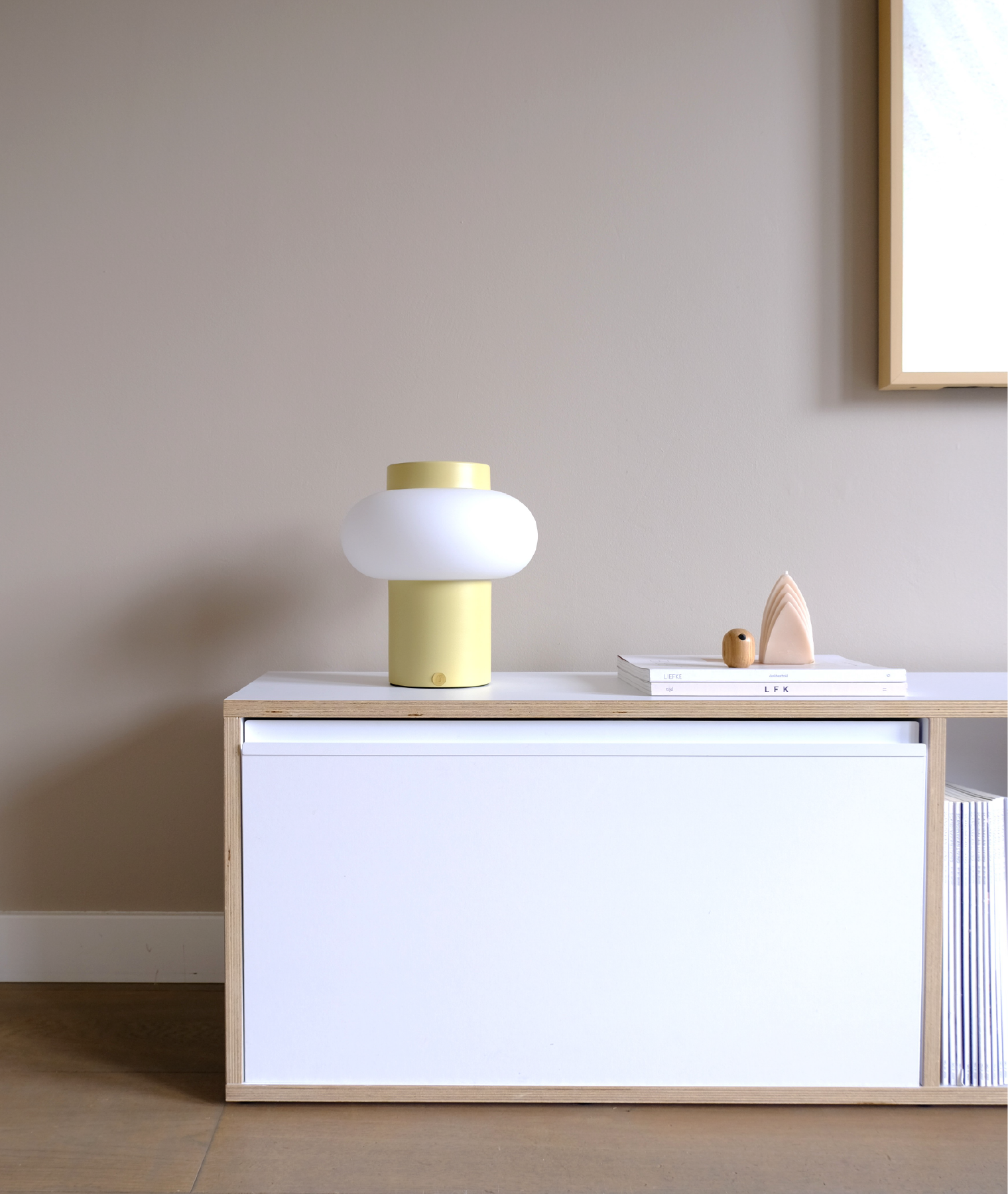 Lampe à poser Camp - beige - Hübsch | Manoir Plume