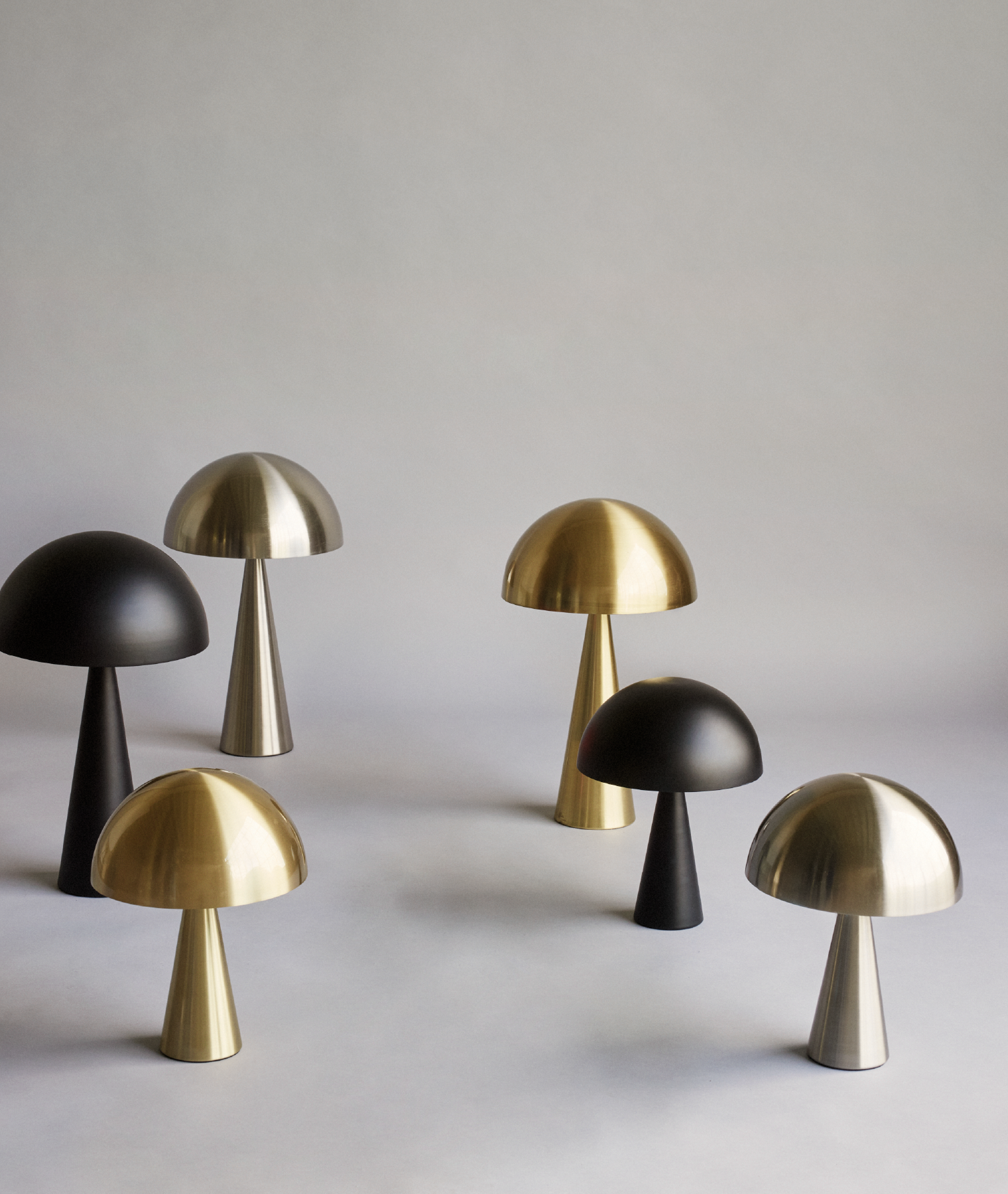 Mini lampe à poser Mush - noir | Hübsch