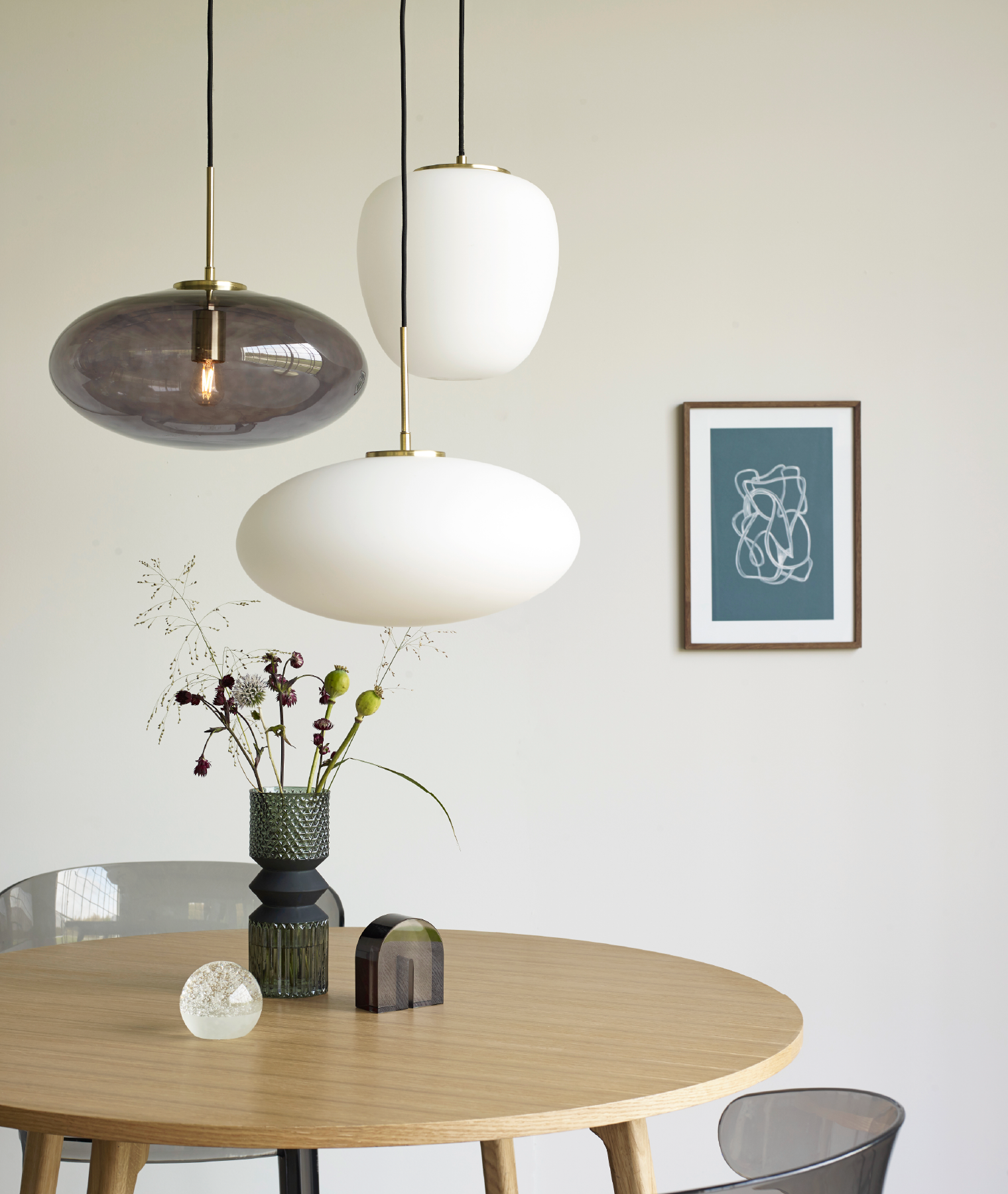 Suspension ellipse Muse - blanc - Hübsch | Manoir Plume