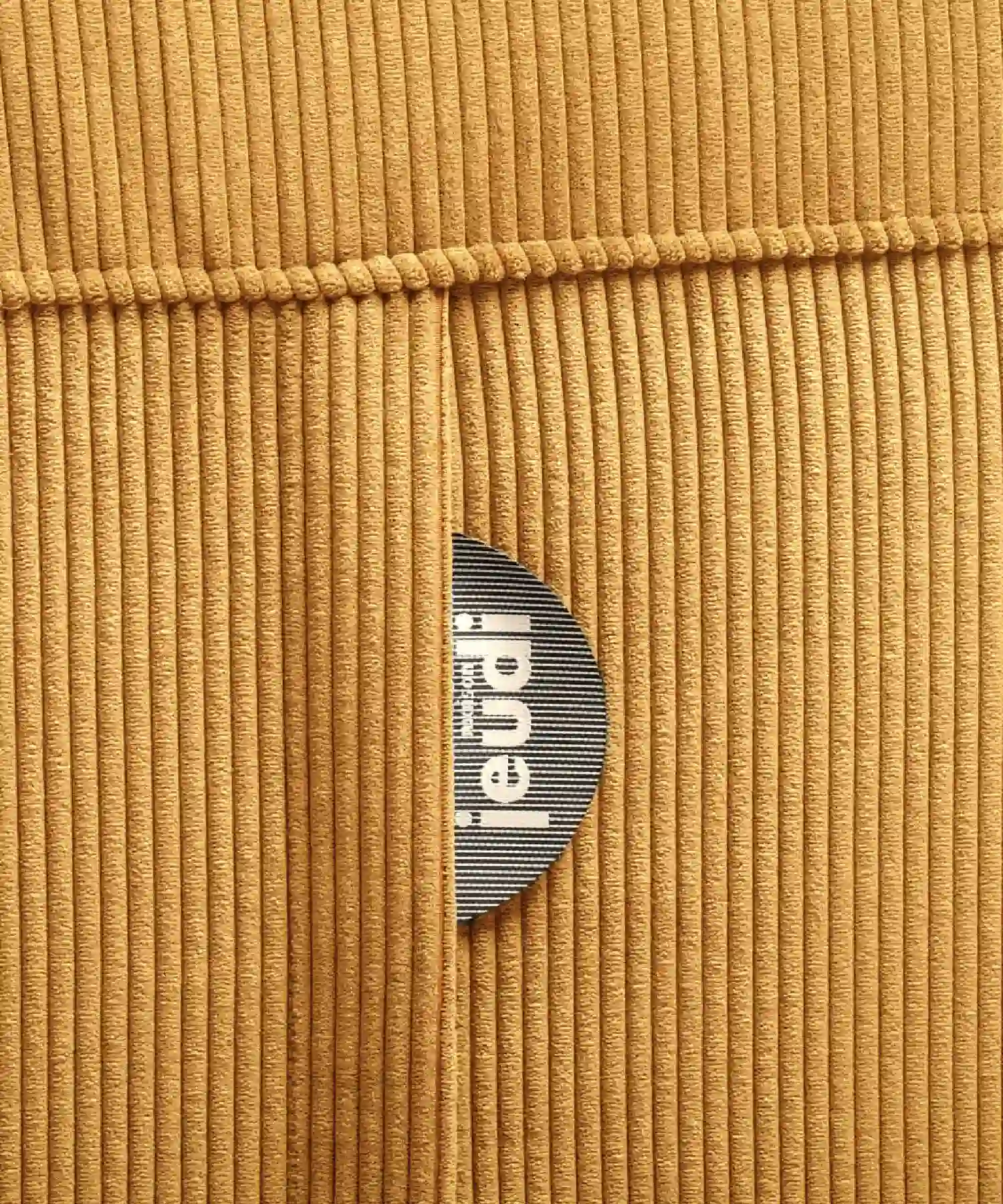 Housse de chauffeuse Pop en velours côtelé - curry - Maison Jeudi | Manoir Plume