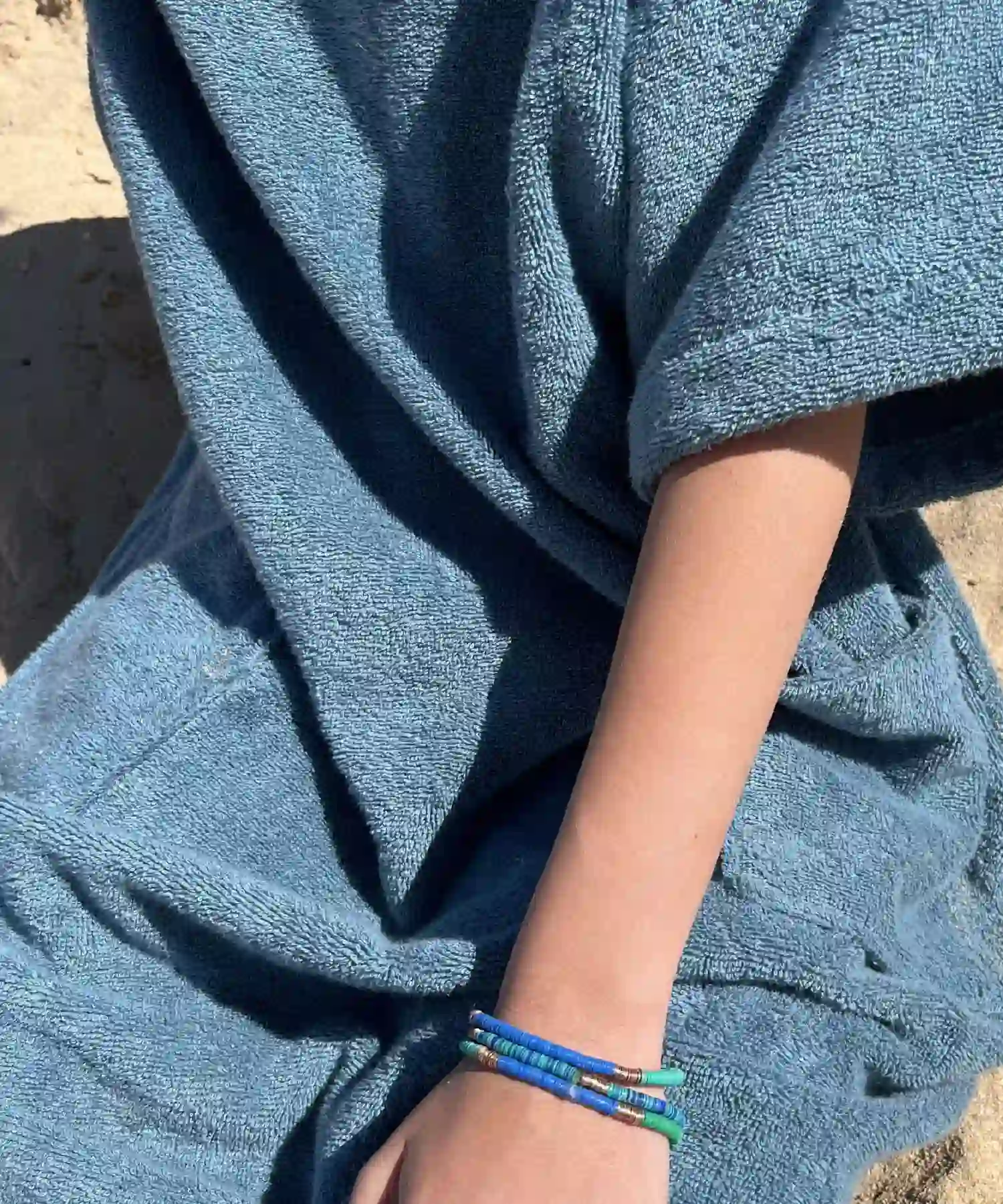 Poncho en coton bio - bleu lagon - Atelier Dune | Manoir Plume