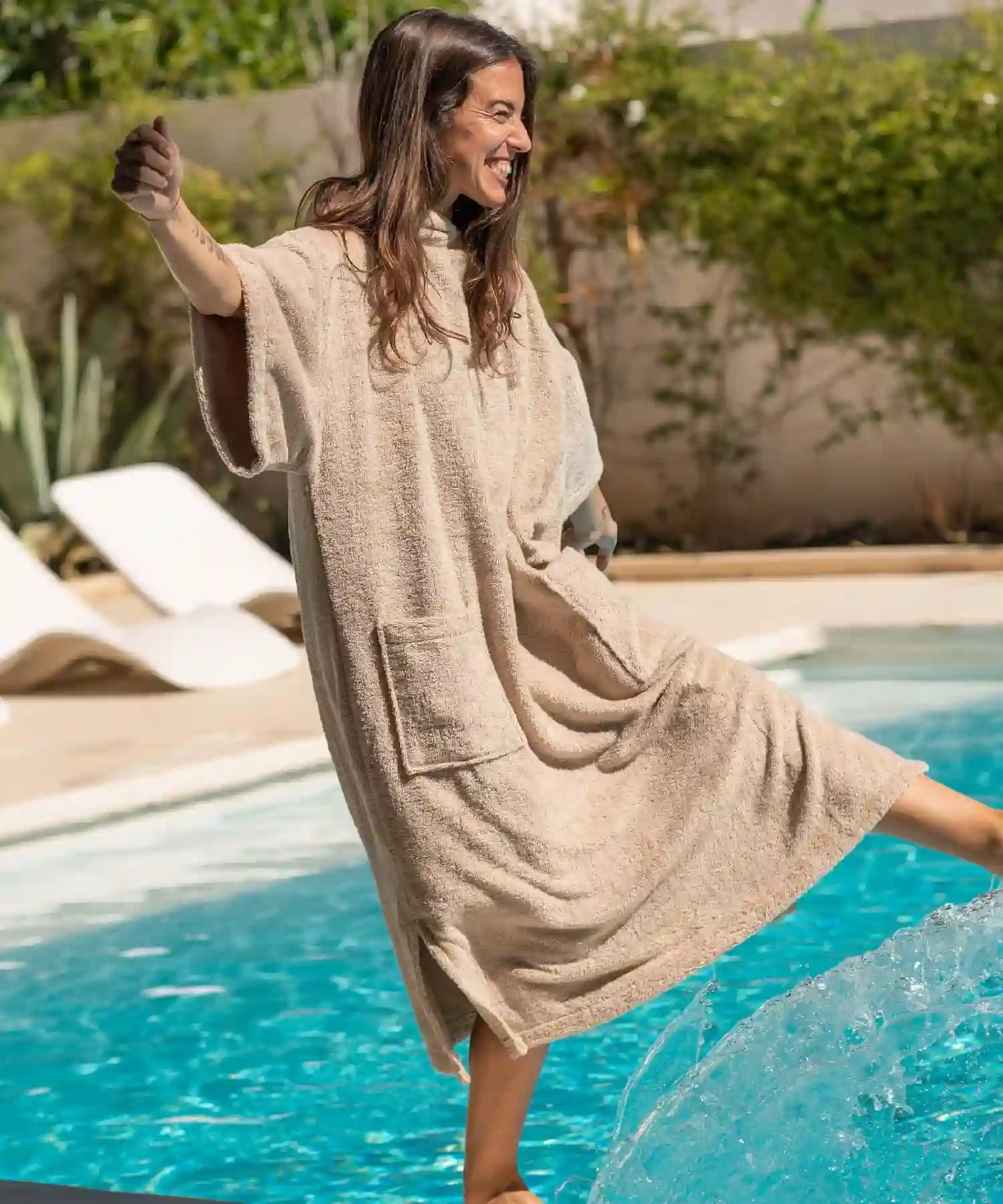 Poncho en coton bio - sable - Atelier Dune | Manoir Plume