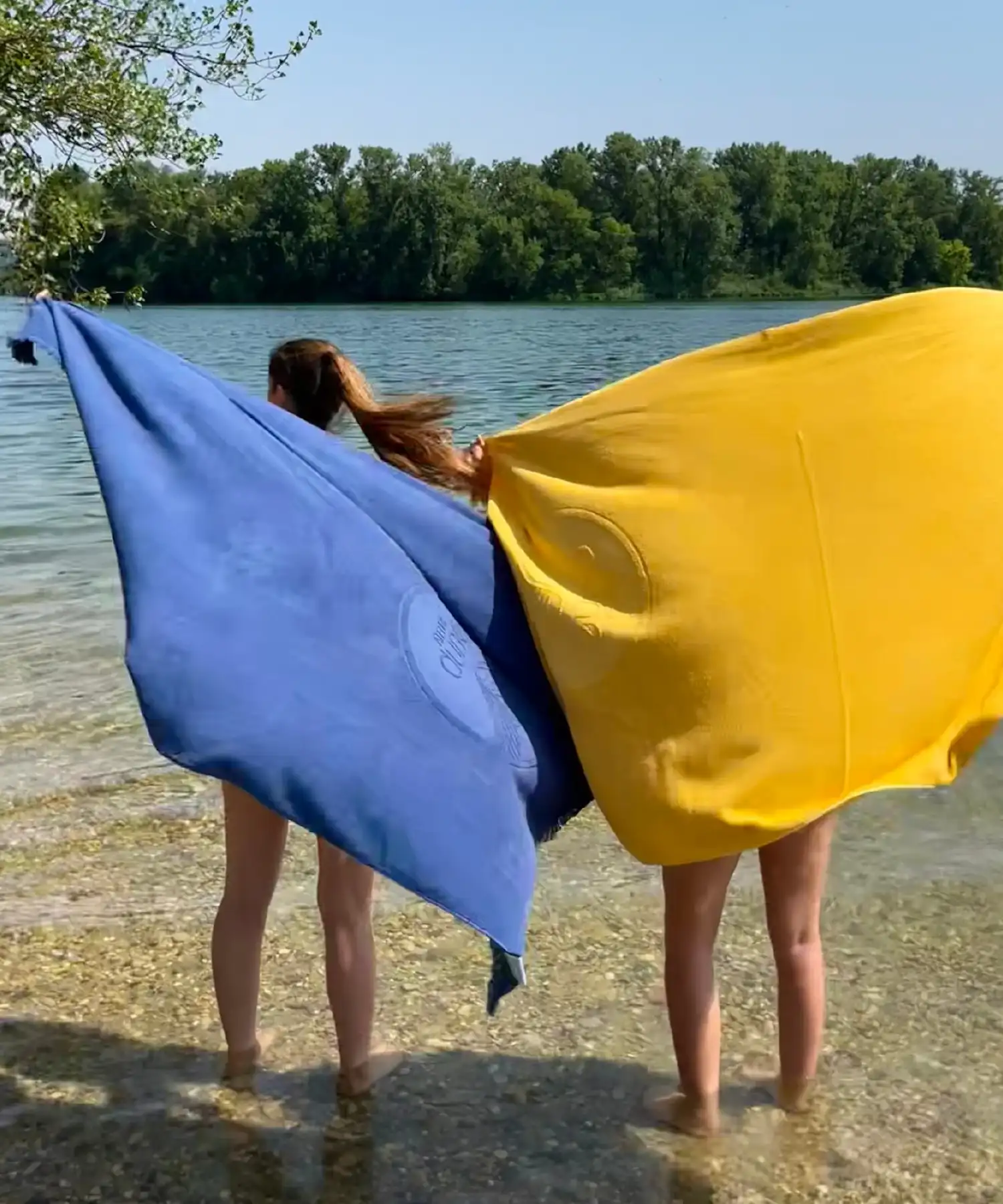 Serviette de plage en coton bio double-face - outremer - Atelier Dune | Manoir Plume