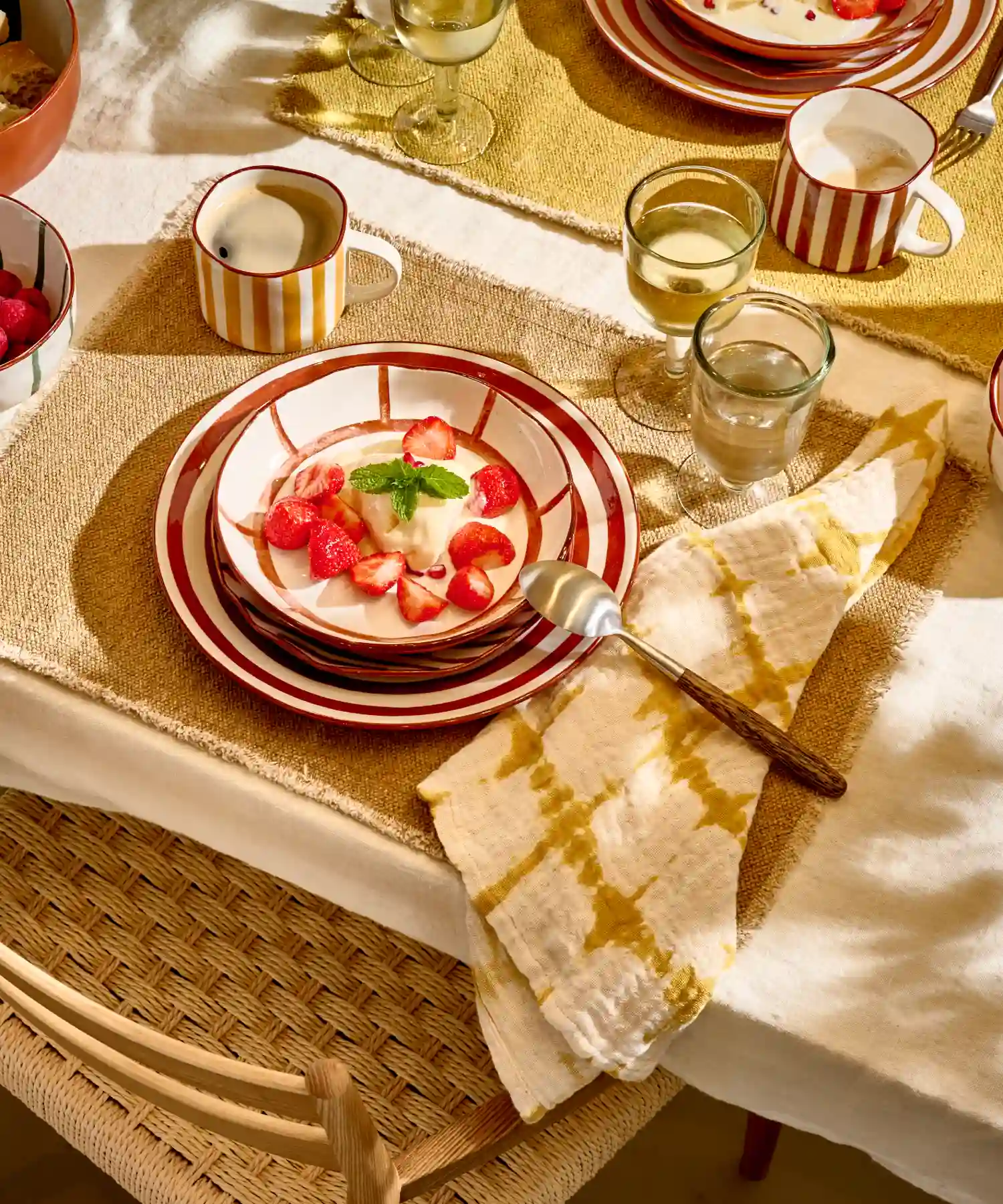 Assiette plate en porcelaine Mykonos - rouille - Pomax | Manoir Plume