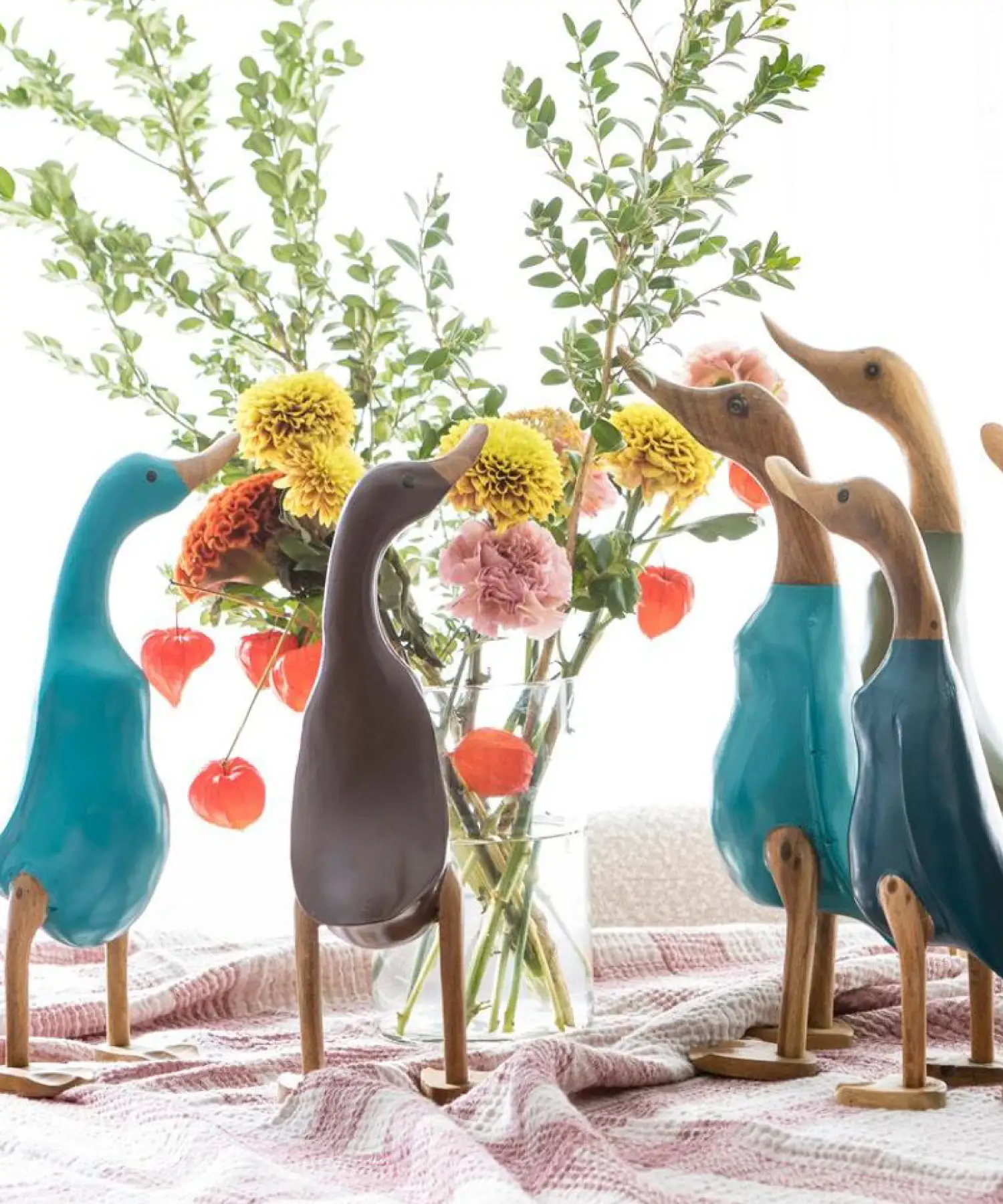 Petit canard décoratif en bois - Mahe Homeware | Manoir Plume