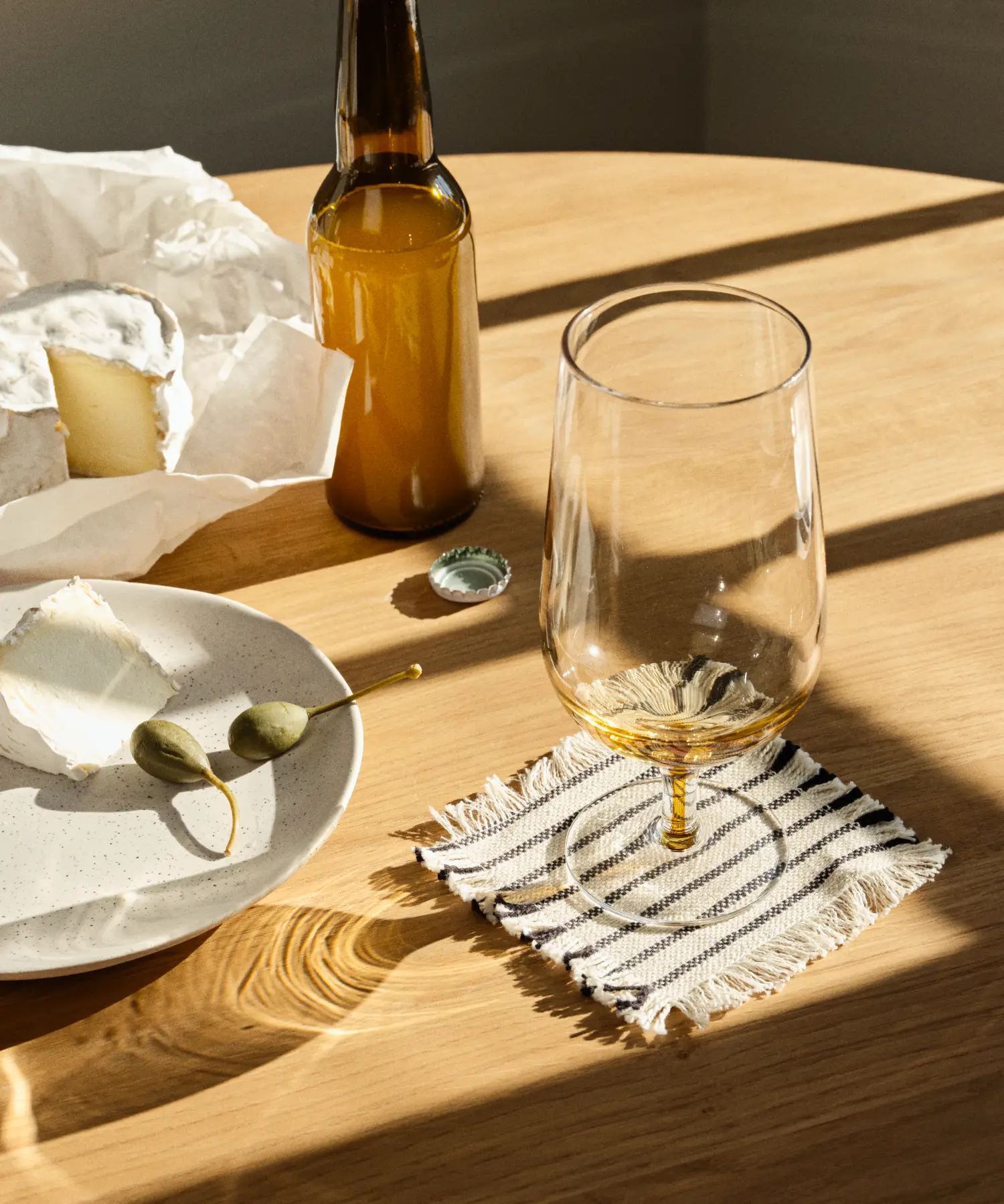 Verre à bière Amber - caramel - Broste Copenhagen | Manoir Plume