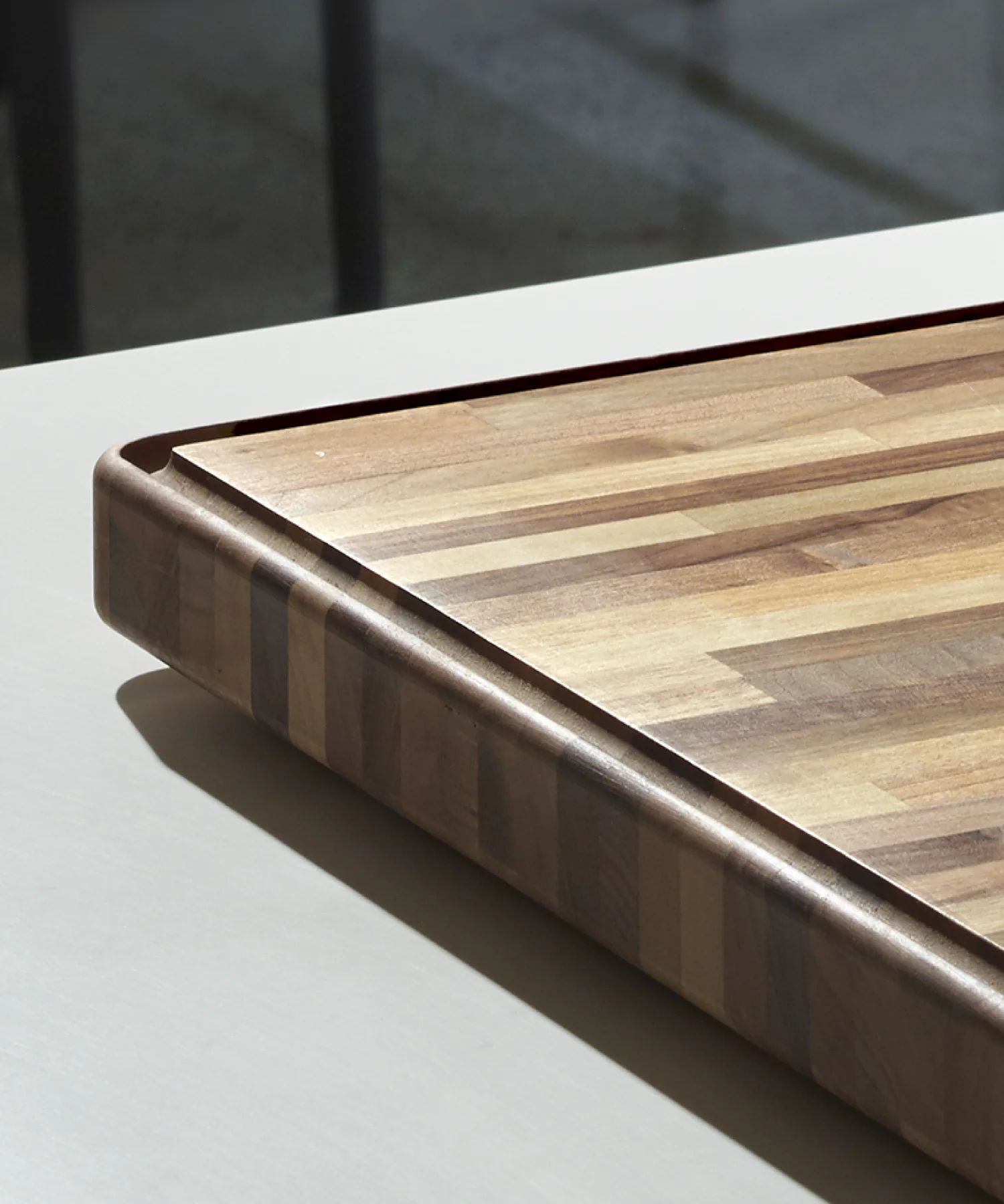 Planche à découper en noyer Gourmand L - naturel - Legnoart | Manoir Plume