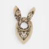 Foulard en laine et soie Bandana - beige - Maison Lecomte Flament | Manoir Plume