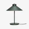 Lampe à poser en métal Shape - vert - Hübsch | Manoir Plume